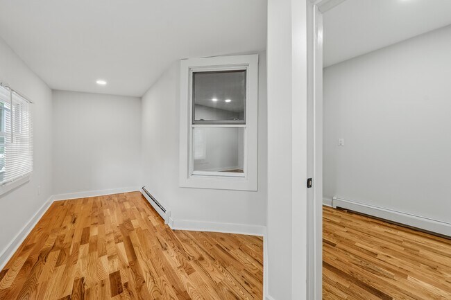 26 Rhode Island Ave