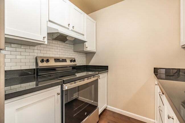 Lakeview Place