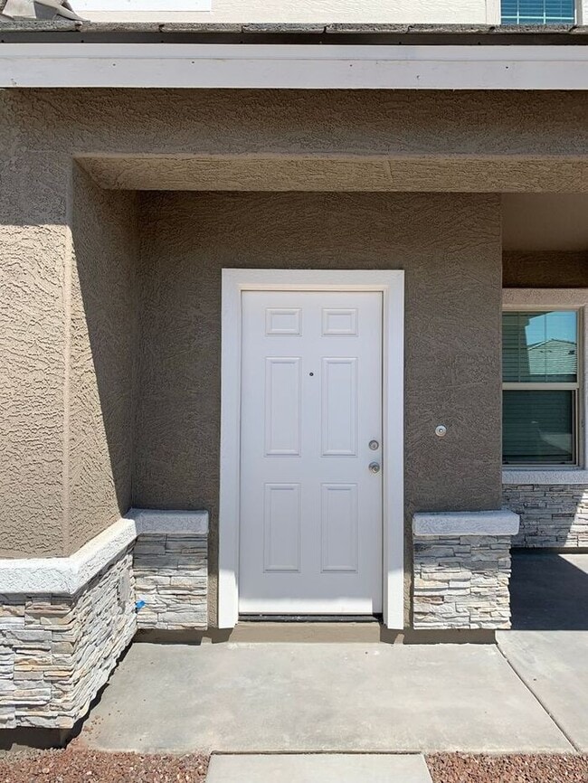Photo - COMING SOON!! Home in Litchfield Park at Canyon Views! 5bd 3ba! Mountain Views!