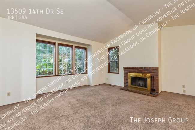Photo - 13509 14th Dr SE