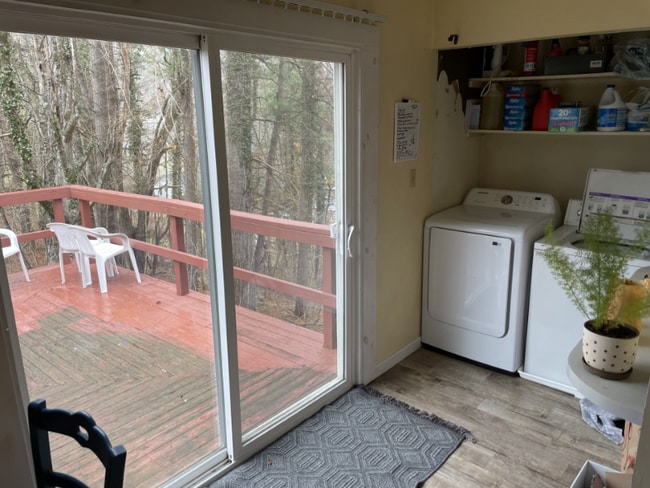 Photo - 417 Grand Blvd Unidad A