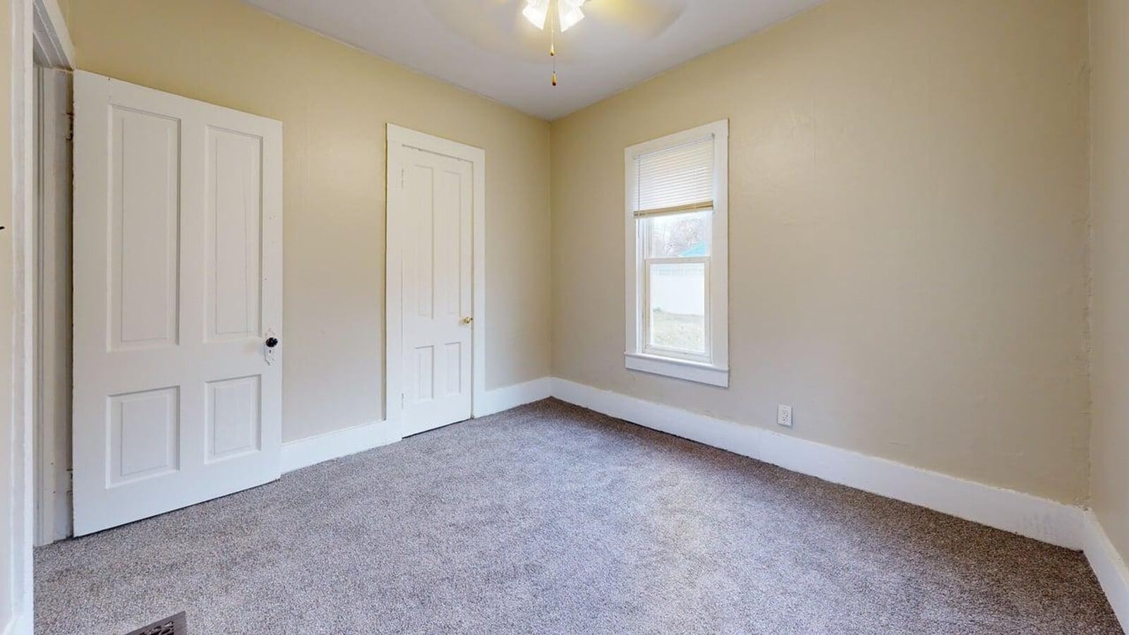 Old Town Charm - Old Town Charm