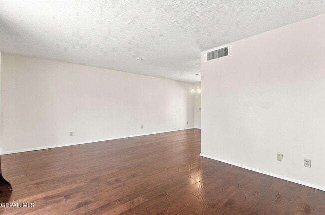 Photo - 6621 Mesa Grande Ave