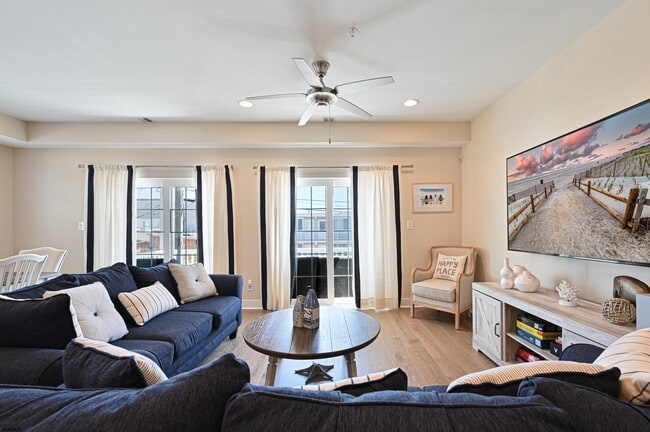 Photo - 210 N Madison Ave Unit 1
