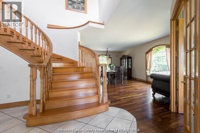 Photo - 303 Shoreview Cir