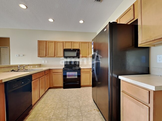 Photo - 655 Sunny Stroll Dr