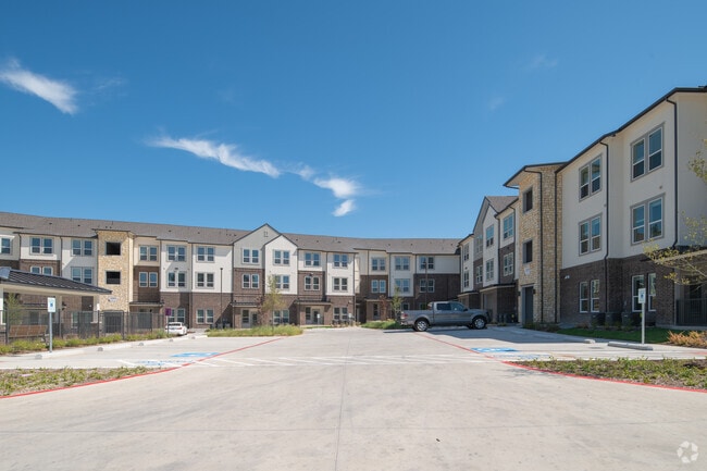 Exterior - Gala at Ridgmar