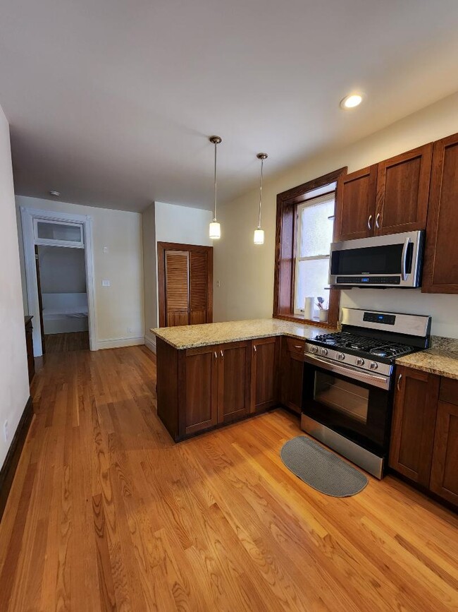 Photo - 6115 Pershing Ave Unit #1