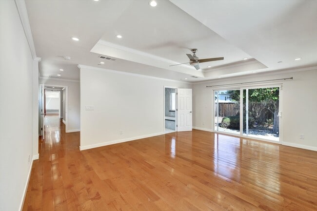 Photo - 1681 Kensington Ave