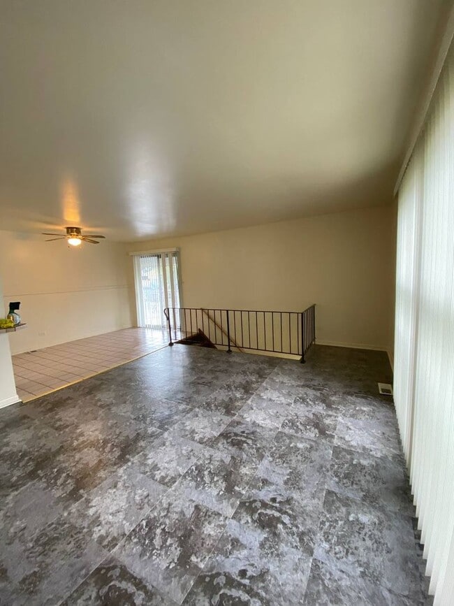 Building Photo - 20115 Ash Ln Rental