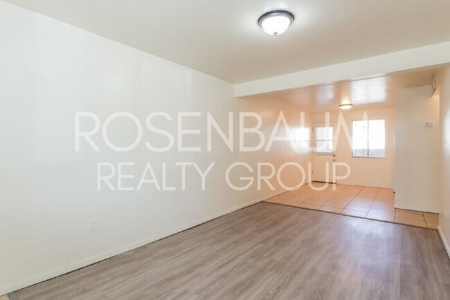 Photo - Spacious 1-bed, 1-bath downstairs apartmen... Unit APT 117