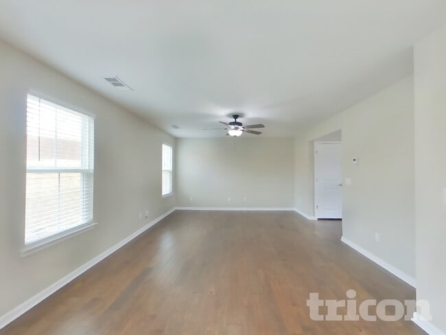 Photo - 2904 Cherry Point Ln