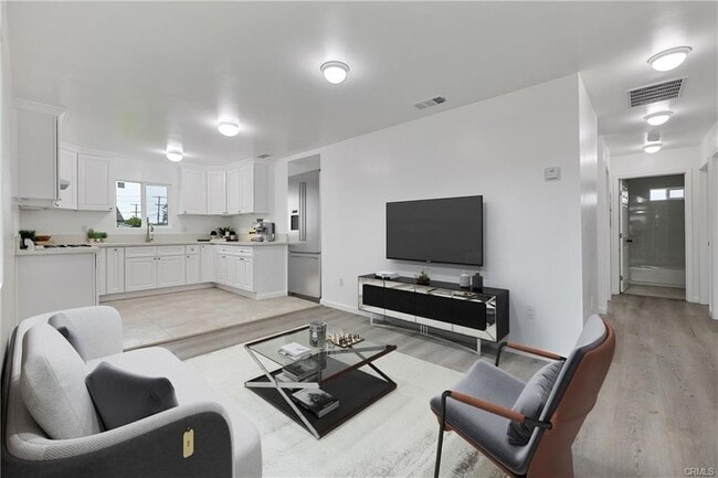 Photo - 527 W 119th St Unidad 527