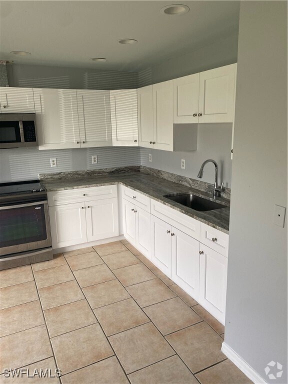 Building Photo - 5235 28th Pl SW Rental