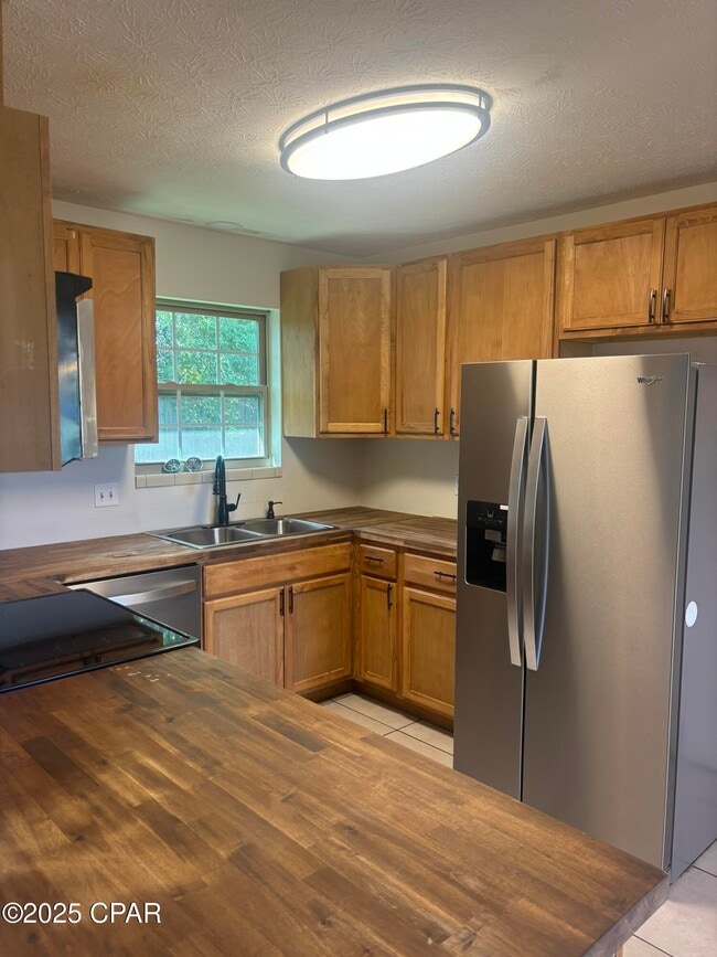 Photo - 265 N Charlene Dr