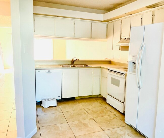 Photo - 6262 Riverwalk Ln