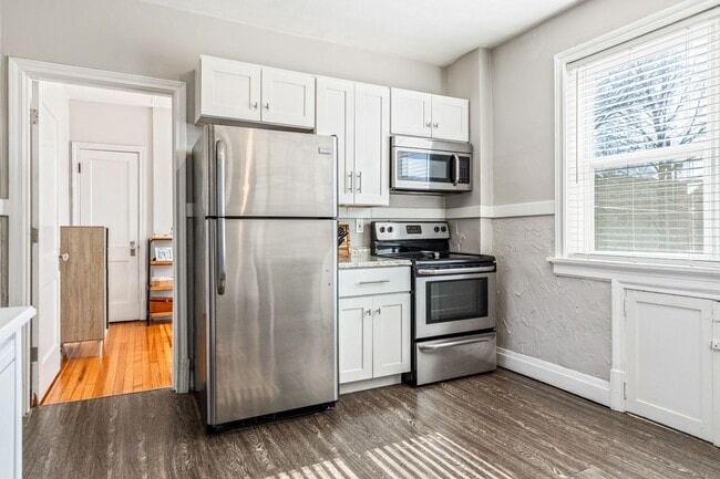 Photo - 1210 S Newstead Ave Unit 2E