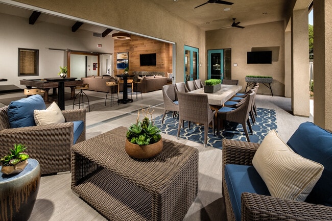 Solimar Luxury Homes