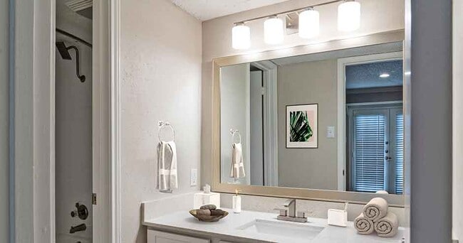 Westmount at River Park Apartments