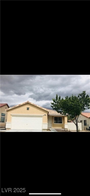 Building Photo - 5824 Camino Rosa St Rental