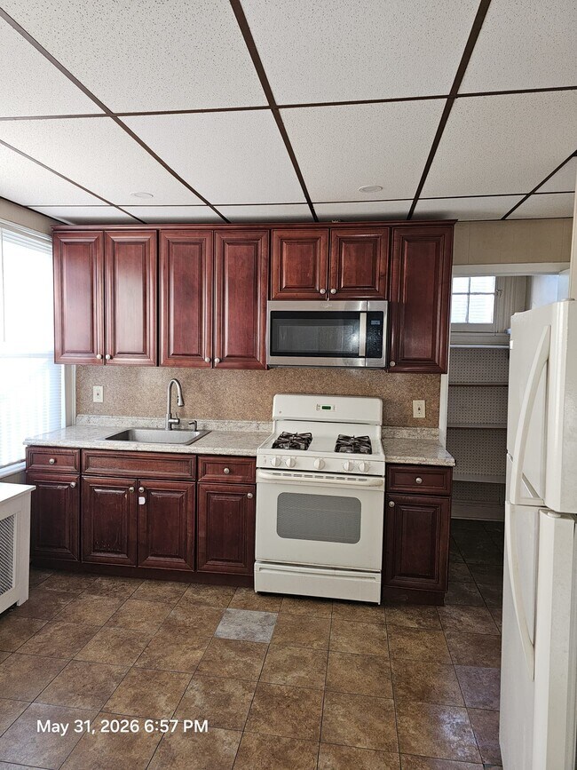Photo - 2-34 Hartley Pl