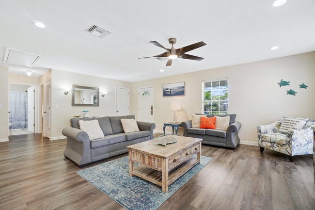 Photo - 22609 Sunset Ave House