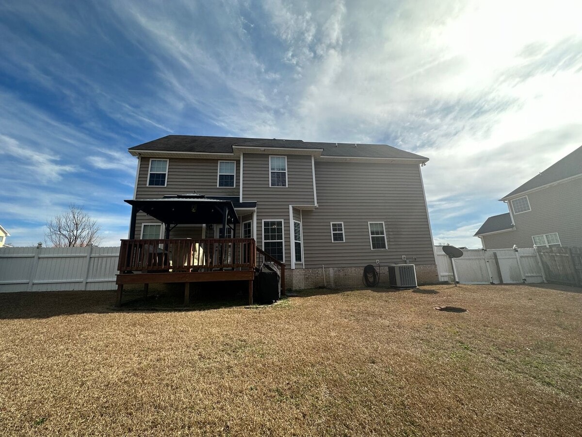 Photo - 1625 Ellie Ave