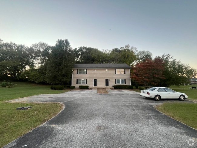 Building Photo - 104 Fremont Ln Rental