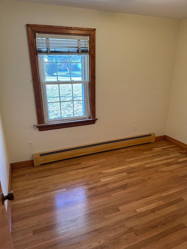 Photo - Well maintained 3 Bedroom/2 bath brick rancher in Mechanicsville with large backyard and two car ...