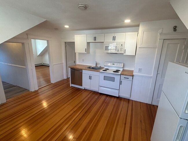 Photo - 710 River Ave Unit 2