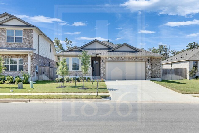 Building Photo - 135 Hackberry Ln Rental