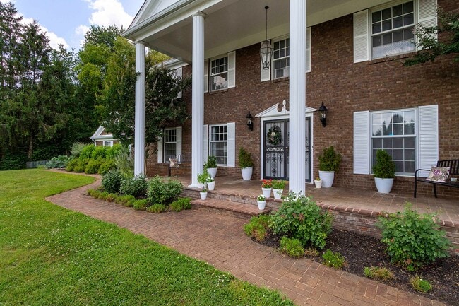 Photo - 5267 Fountainhead Ln