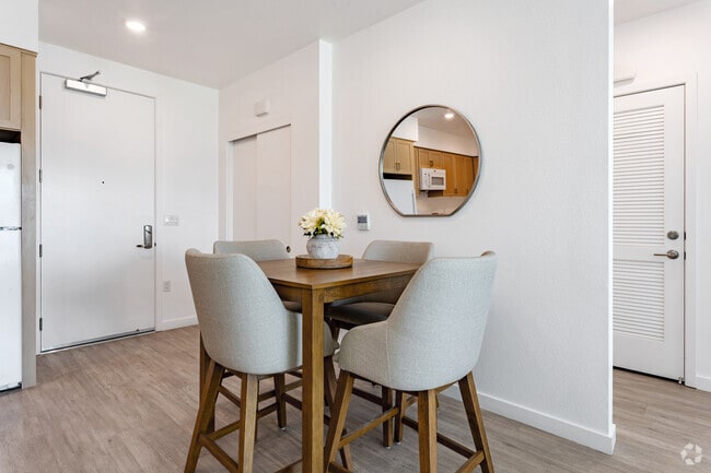2BR, 1BA - 842SF - Dining Area