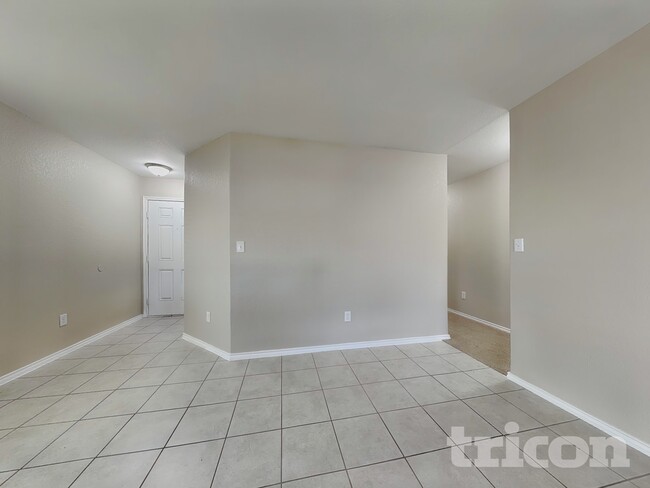 Photo - 310 Mistflower