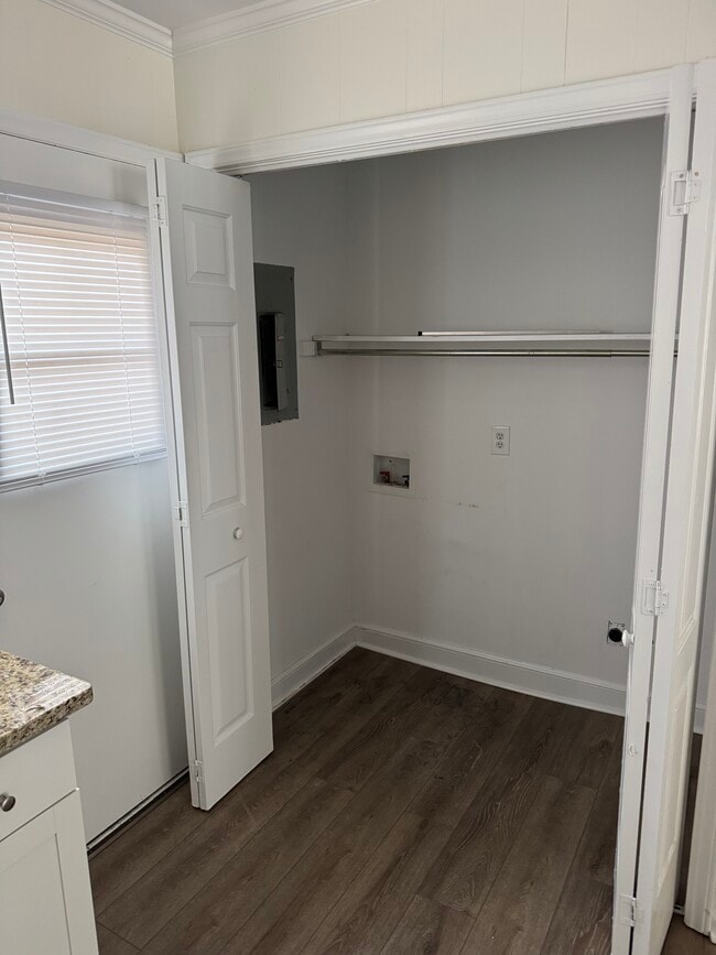 Photo - 2106 Rouse Rd