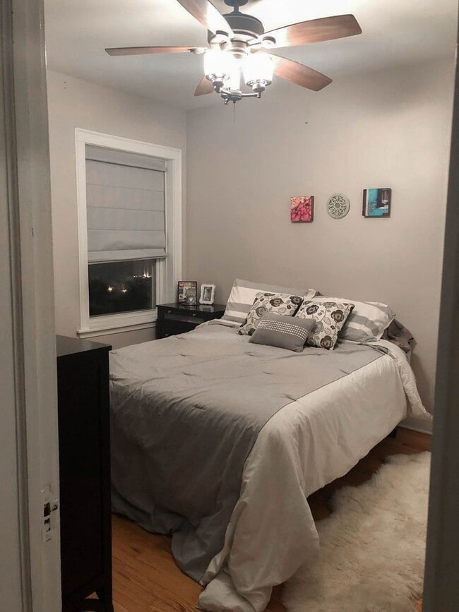 Photo - 4806 N Paulina St Unidad 3