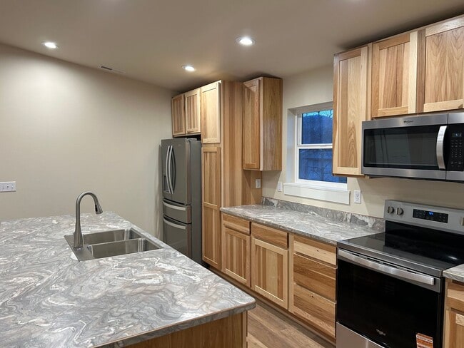 Photo - 2Br 2Full Baths and 2 walk in closets-privacy and space. Unit #B