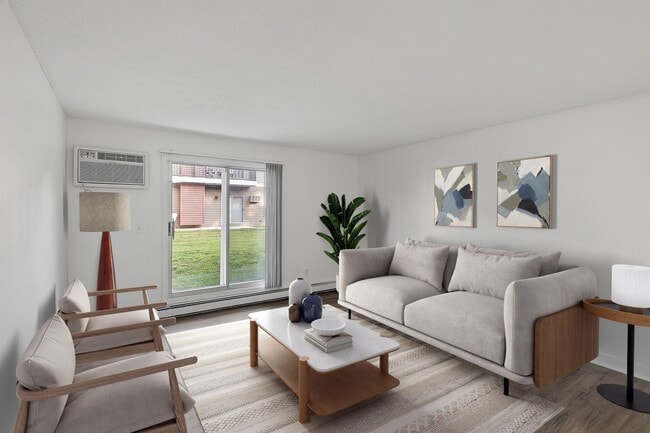 Lexington Hills Apartments
