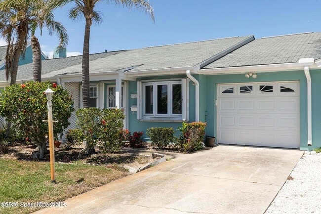 Photo - 302 Emerald Pl E Townhome