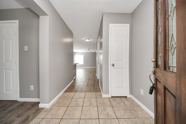 Photo - 14707 Country Rose Ln