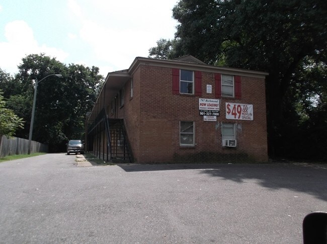 Photo - Richmond Place