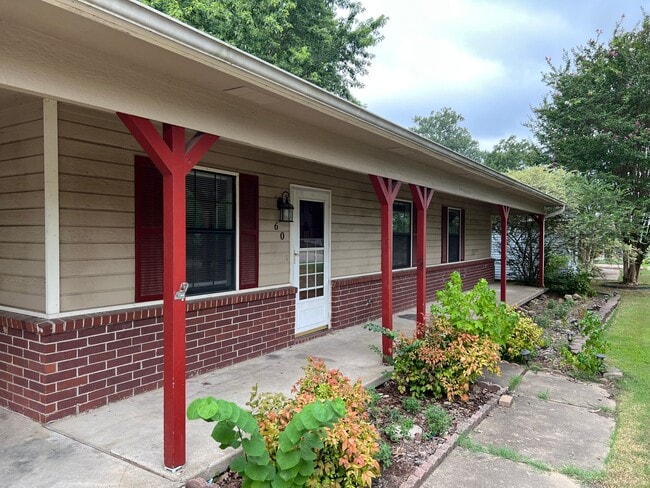 Photo - 60 Parkview Dr