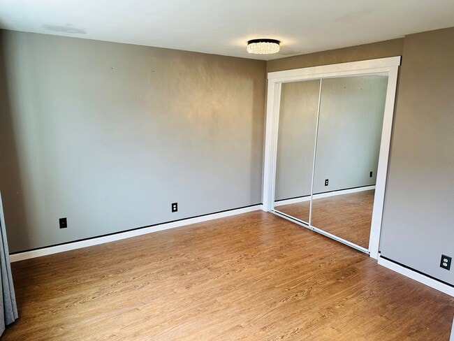 Photo - Charming Updated Condo in Great Location