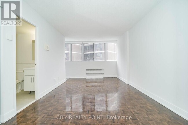 Photo - 33 Isabella St Unité 713