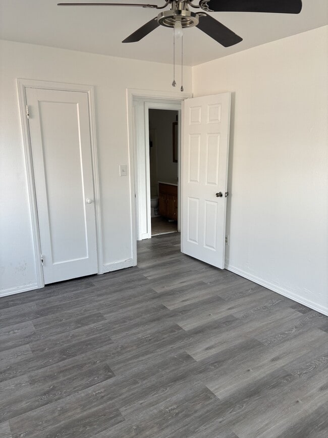 Photo - 622 Willard Ave