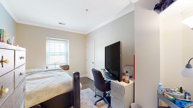 Photo - 712 Shawmut Ave Unidad 3