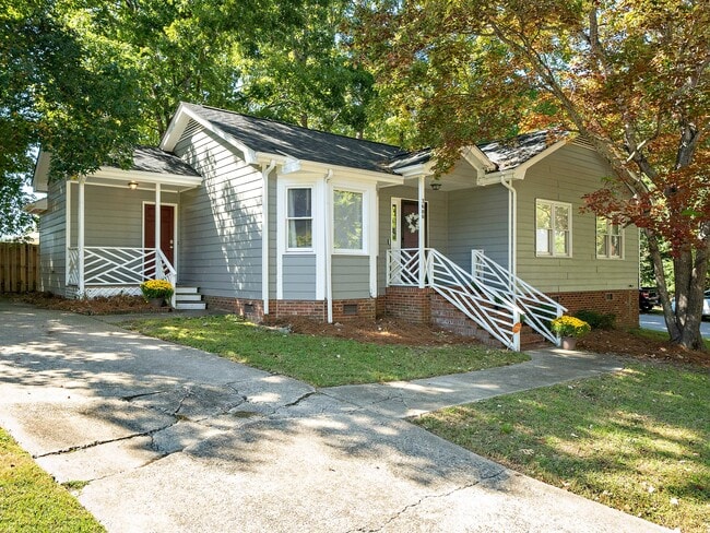 Building Photo - 3600 Ladywood Ct