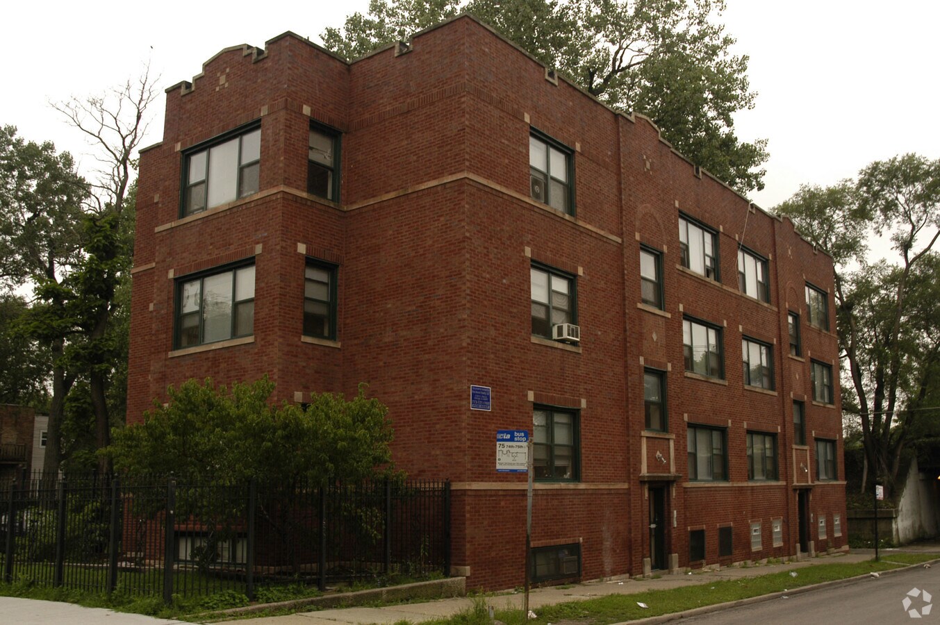 543-49 W 74th St - 543-49 W 74th St