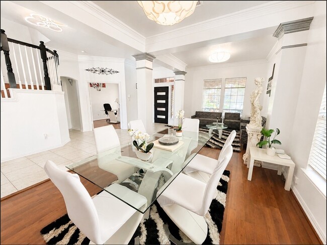 Photo - 5507 Cranston Ct