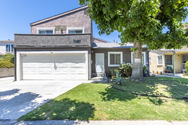 Building Photo - 11481 Cumpston St Rental